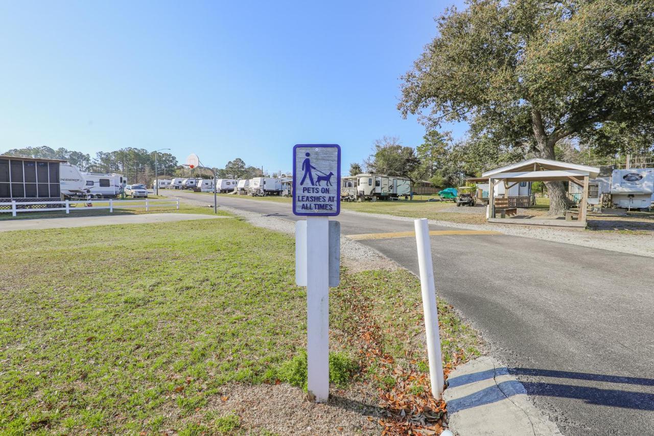 Model Home Near Camp Lejeune With Water View Sneads Ferry 外观 照片